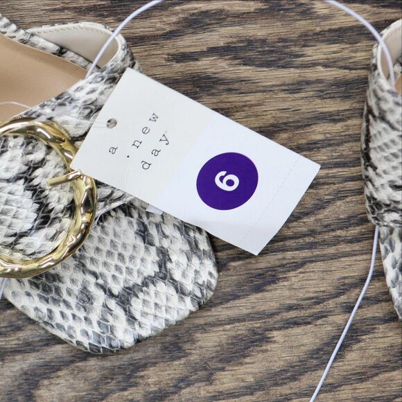 NWT A New Day Womens Diana Buckle Mule Heels 89998799 Gray Snake 6M - Picture 15 of 15